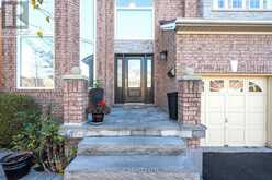 131 ROOT CRESCENT W Ajax