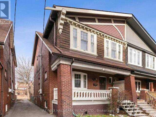 10 DEARBOURNE AVENUE Toronto Ontario