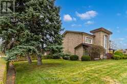 76 WIGWOSS DRIVE Vaughan