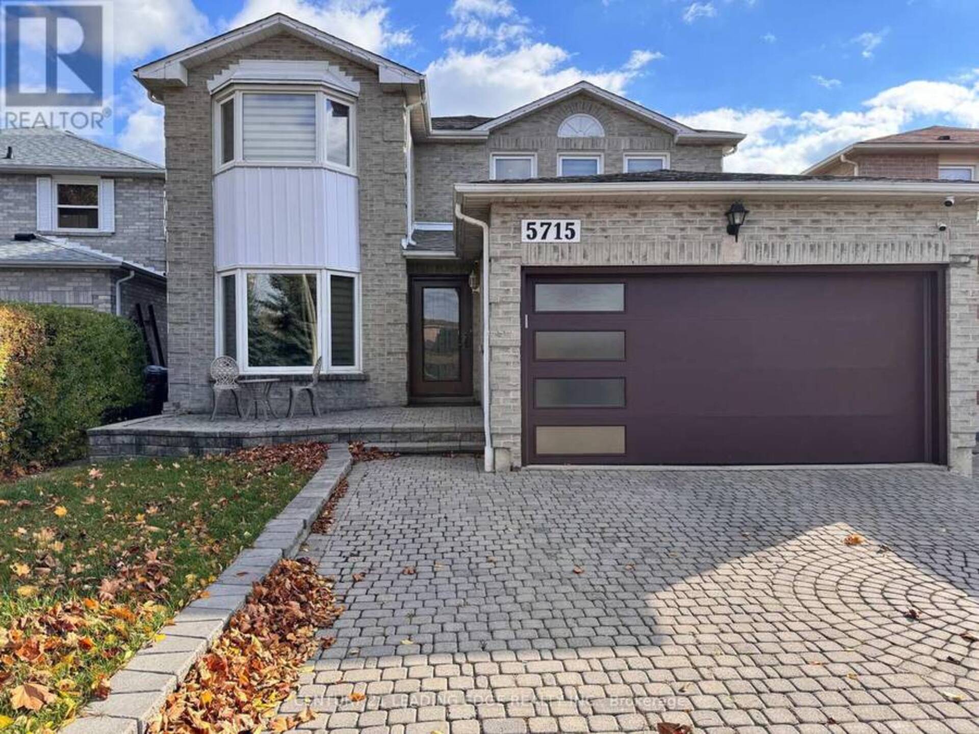 5715 RIVERDALE CRESCENT Mississauga