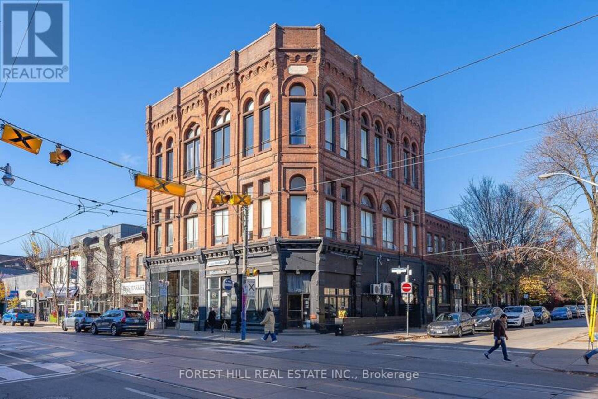 7 - 2 BOULTON AVENUE Toronto