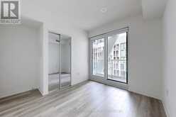 831 - 230 SIMCOE STREET Toronto