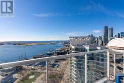 2710 - 218 QUEEN'S QUAY W Toronto