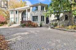 716 WOODLAND ACRES CRESCENT Vaughan