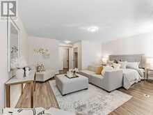 D9 - 108 FINCH AVENUE W Toronto