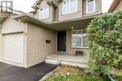 15 TRAILBROOK LANE Guelph