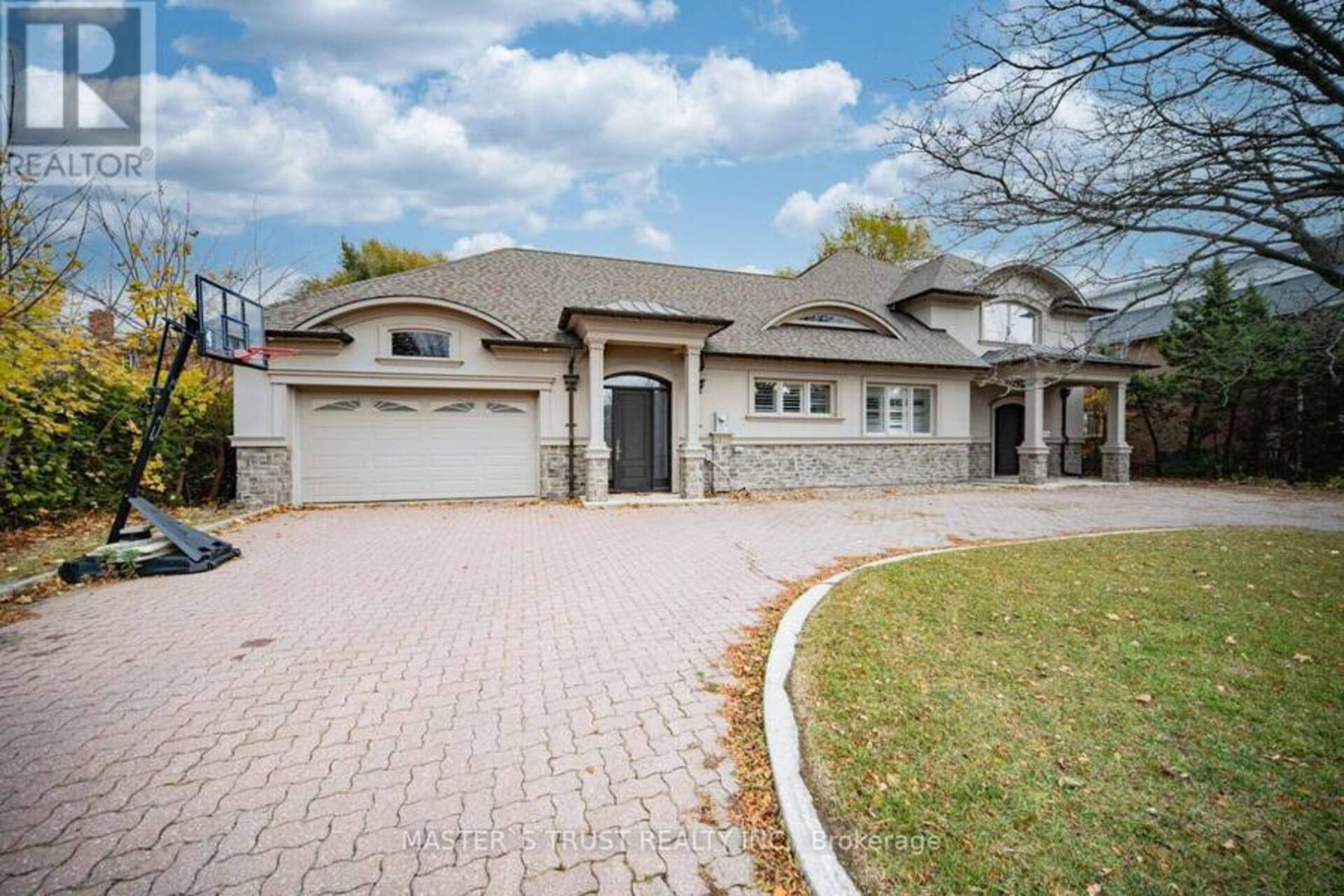 17 PEARSON AVENUE Richmond Hill