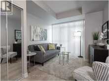 913 - 570 BAY STREET Toronto