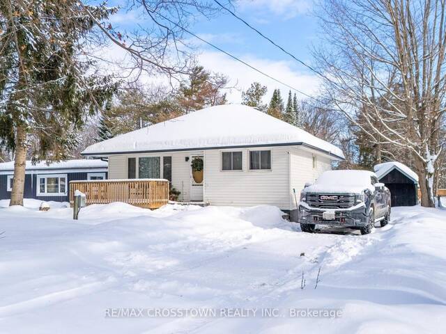 47 LAKESHORE ROAD W Oro-Medonte Ontario