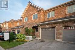 9 LOTUS STREET N Brampton