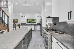 15714 BATHURST STREET King