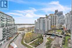 804 - 3 MARINE PARADE DRIVE Toronto