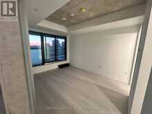 811 - 195 MCCAUL STREET Toronto