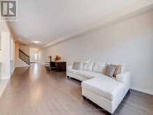 #2 - 11 BURCOMBE CROSS UPPER Guelph