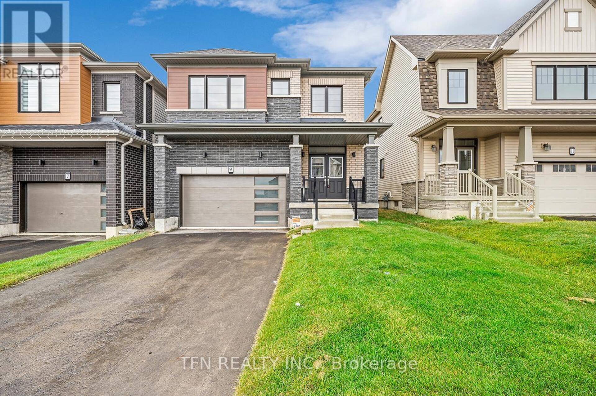 9 WINTERGREEN CRESCENT Haldimand