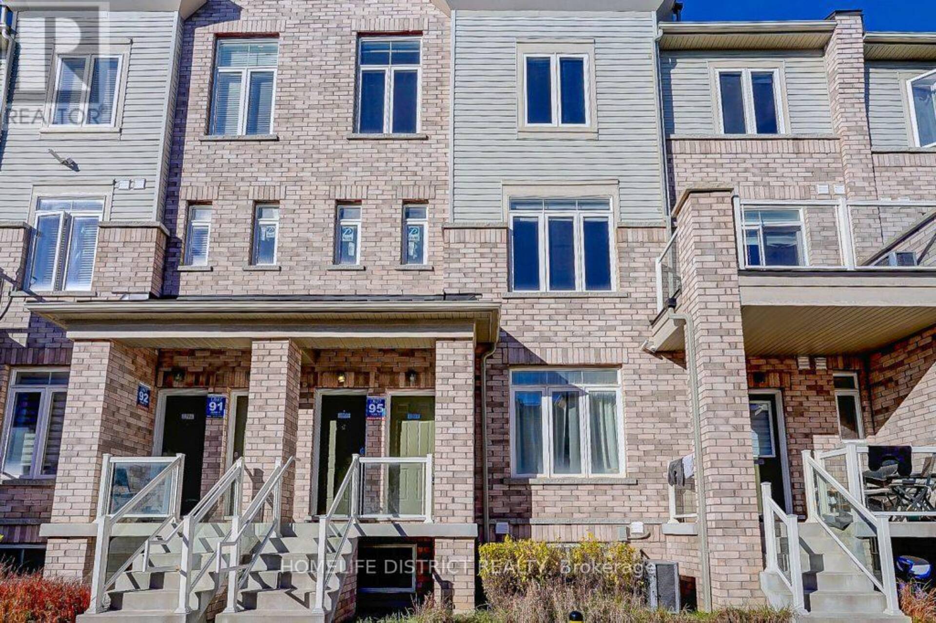 94 - 1802 REX HEATH DRIVE Pickering