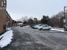 2201 BOSTOCK CRESCENT Mississauga