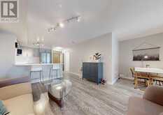 708 - 7 LORRAINE DRIVE Toronto