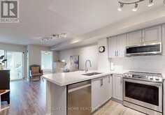 708 - 7 LORRAINE DRIVE Toronto