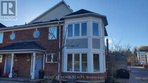 116 - 18 CLARK AVENUE W Vaughan