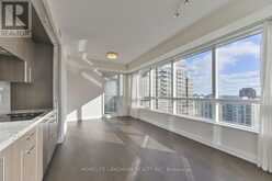 2117 - 5 SHEPPARD AVENUE E Toronto