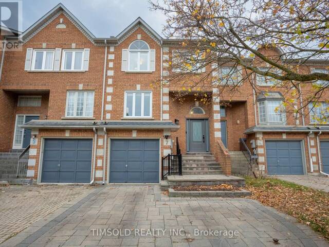 7 ROYAL MANOR CRESCENT Richmond Hill Ontario