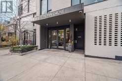 305 - 530 INDIAN GROVE Toronto