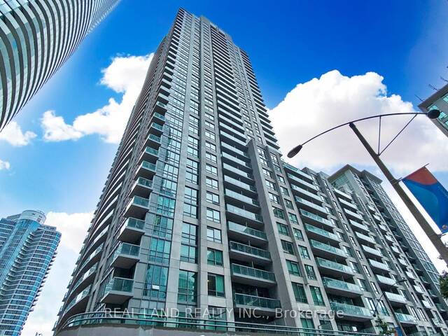 1006 - 19 GRAND TRUNK CRESCENT Toronto Ontario