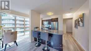 1006 - 19 GRAND TRUNK CRESCENT Toronto