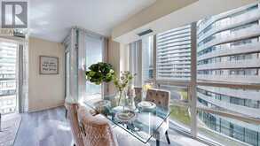 1006 - 19 GRAND TRUNK CRESCENT Toronto