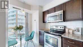 1006 - 19 GRAND TRUNK CRESCENT Toronto