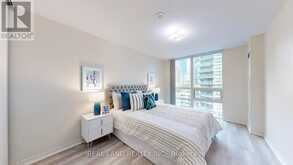 1006 - 19 GRAND TRUNK CRESCENT Toronto