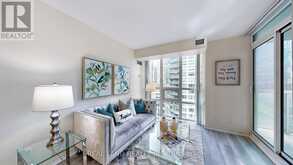 1006 - 19 GRAND TRUNK CRESCENT Toronto