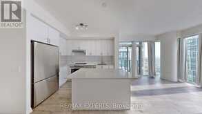 2015 - 9000 JANE STREET S Vaughan