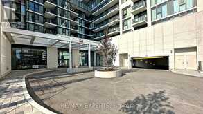 2015 - 9000 JANE STREET S Vaughan