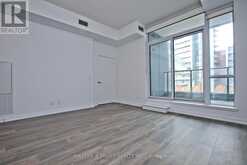 202 - 32 FOREST MANOR ROAD Toronto