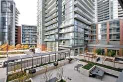 202 - 32 FOREST MANOR ROAD Toronto