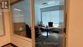 2 & 3 - 156 BULLOCK DRIVE Markham