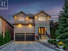 301 WELDRICK ROAD E Richmond Hill