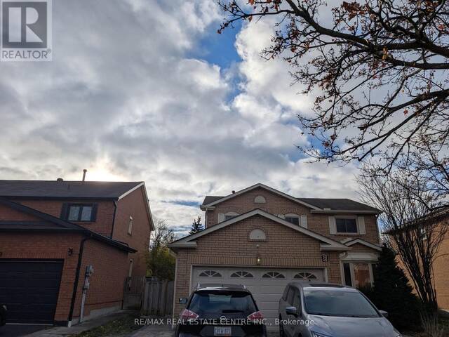 8 MAPLEWOOD DRIVE Whitby Ontario