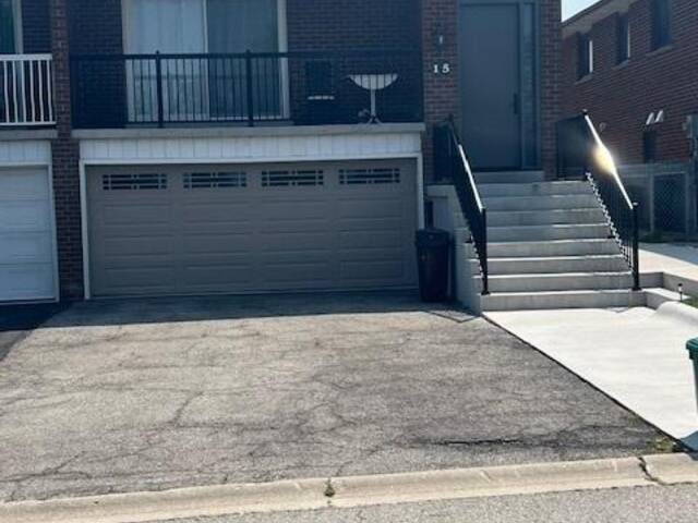 15 ALBANY DRIVE Vaughan Ontario