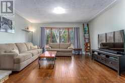 692 SPEEDVALE AVENUE E Guelph/Eramosa