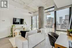 620 - 560 KING STREET W Toronto