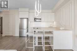 501 - 293 THE KINGSWAY Toronto