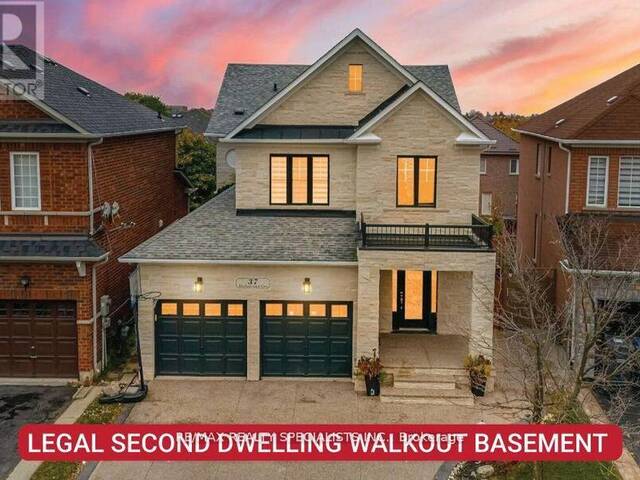 37 HARBOURTOWN CRESCENT Brampton Ontario