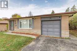 UPPER - 26 ROSLYN ROAD Barrie