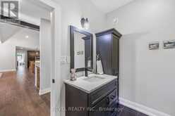 704 RUE LAFONTAINE ROAD W Tiny