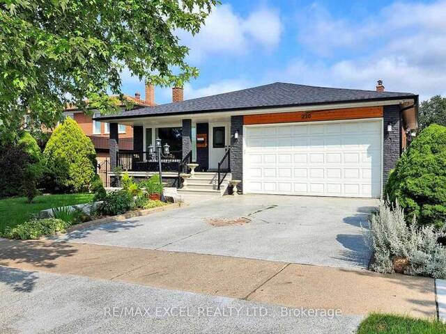 220 GRACEFIELD AVENUE Toronto Ontario