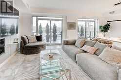 202 - 3 SOUTHVALE DRIVE Toronto