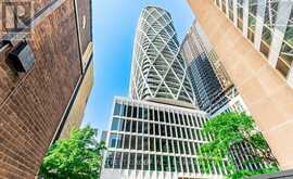 2116 - 230 SIMCOE STREET Toronto